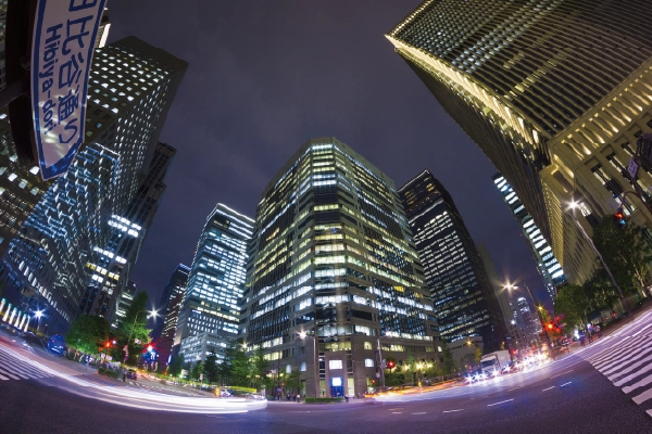 交通などの屋外の監視